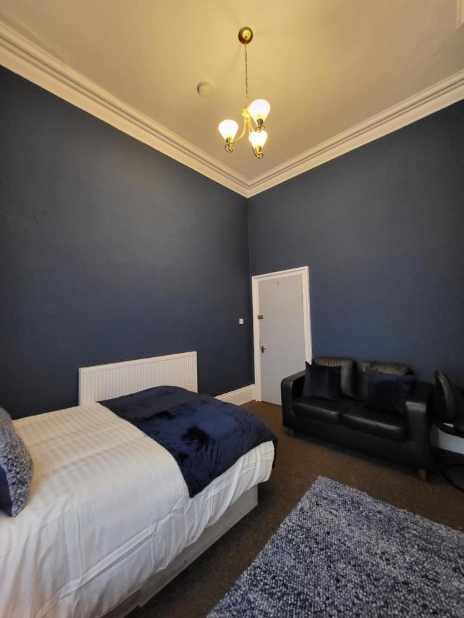Digbeth City Centre Apartment Sleeps 12 Opposite Coach Station Birmingham Zewnętrze zdjęcie