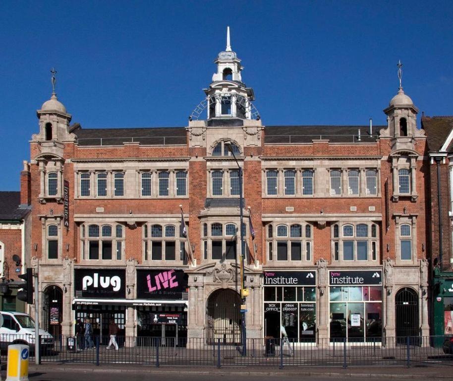 Digbeth City Centre Apartment Sleeps 12 Opposite Coach Station Birmingham Zewnętrze zdjęcie
